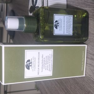 Origins Mega Mushroom Soothing Hydra-Mist with Reishi & Snow Mushroom